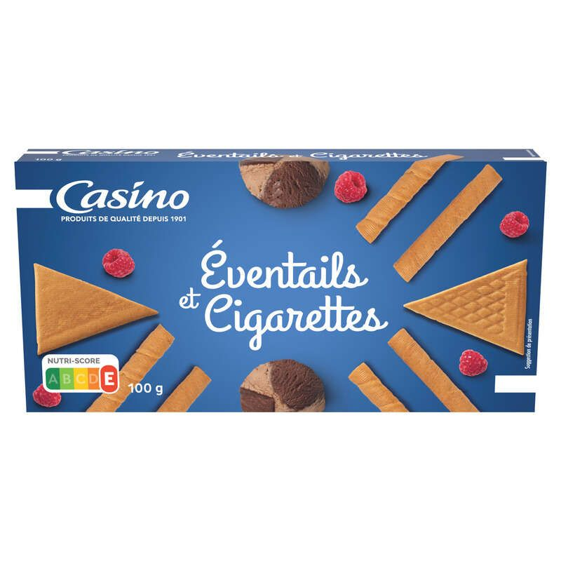 Casino Assortiment Eventails Et Cigarettes